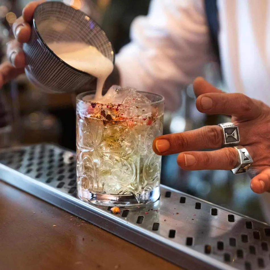 12 gota gumëzhitëse të modës së vjetër në luksoze Eco Crystal - Destino Viadurini