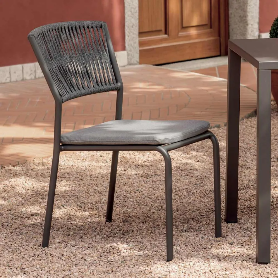 4 Karrige Kopshti prej Alumini dhe Litari që Mund të Vendosen Njëra mbi tjetrën - Lunaris Viadurini