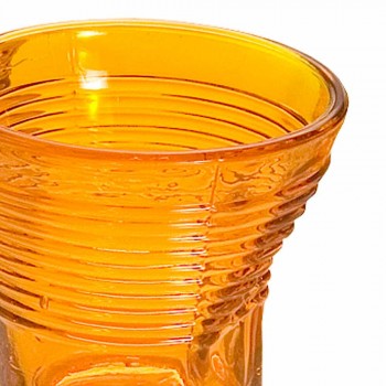6 gota kafeje gota të thërrmuara në xhamin e dizajnit me ngjyra - Sarabi