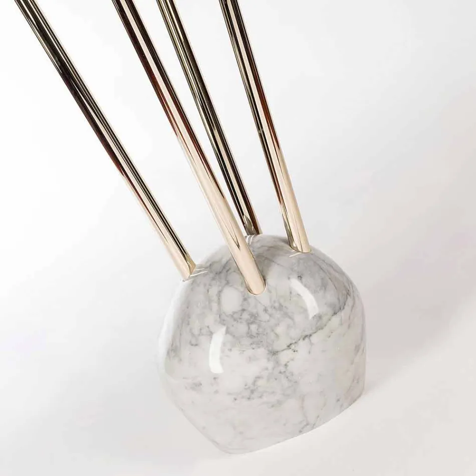 Varëse rrobash me bazën e mermerit të projektimit Zak Viadurini