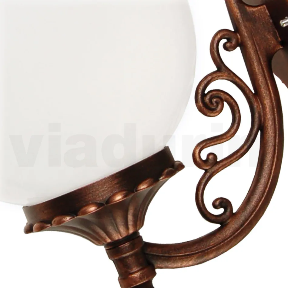 Aplikim me sferë akrilike dhe strukturë alumini të derdhur - Trovanero Viadurini