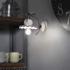 Sconce murale qeramike e dekoruar me dorë, e bërë në Itali nga Ferroluce Viadurini