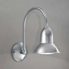 Jasmine përfundon me mur nikeli bronzi në natyrë Viadurini