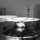 Pjesë qendrore në Brezza della Versilia Mermer dhe Metal prodhuar në Itali - Amabile Viadurini