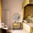 Komotë e rrumbullakosur me 3 sirtarë me dekorime të ndryshme Prodhuar në Itali - Gamad Viadurini