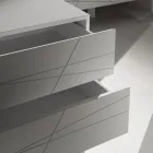 Komodinë me 3 sirtarë në dërrasë druri të lyer - Gemelli Viadurini