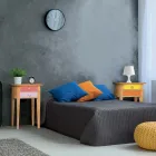 Komodina prej druri me 2 sirtarë me ngjyra Prodhuar në Itali - Varuna Viadurini