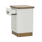 Komodina prej druri e zbukuruar me linja reliev me sirtar dhe raft - Rachel Viadurini