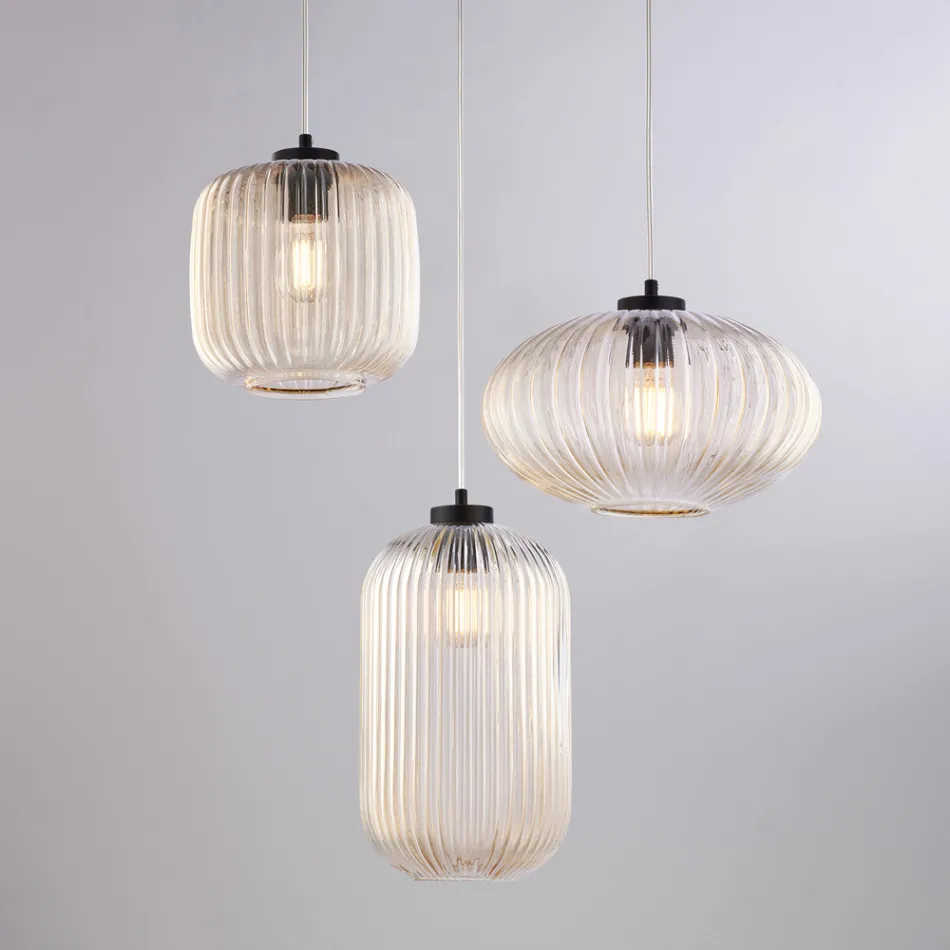 Një aksesor i ndritshëm dizajni prej qelqi dhe metali, i prodhuar në Itali, me një pamje elegante - Tucana Viadurini