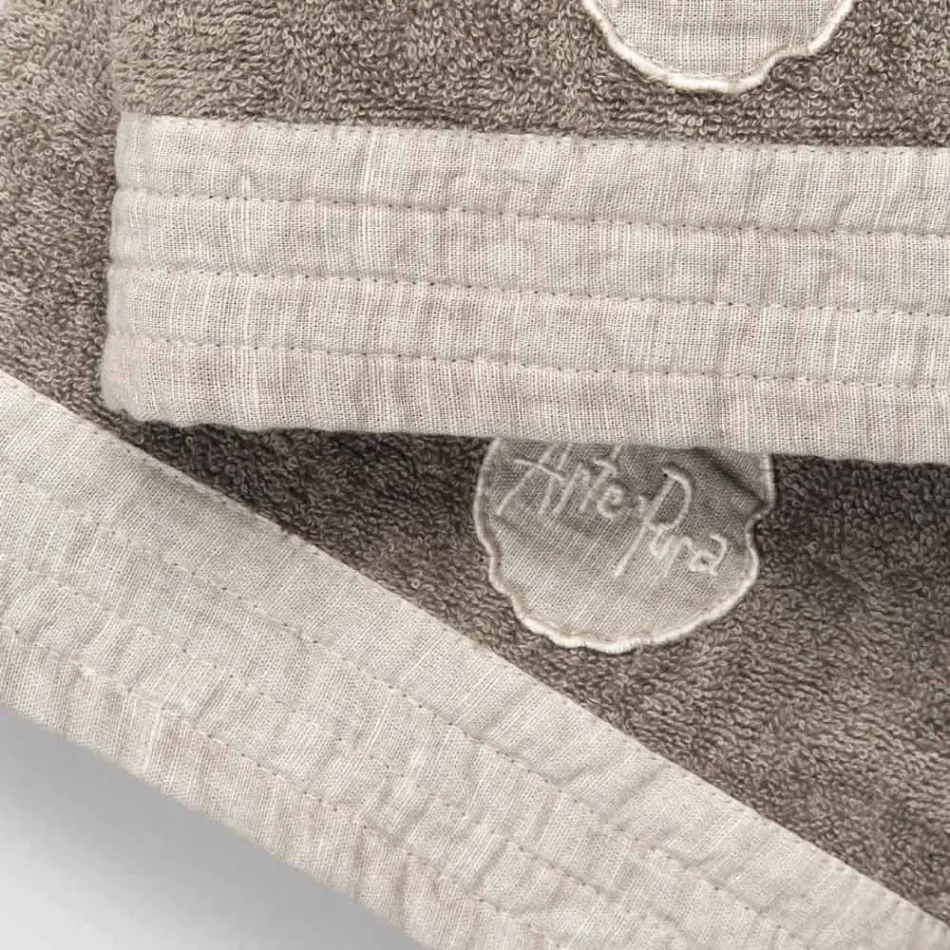 Set i plotë i peshqirëve për fytyrën dhe peshqirët për mysafirë në përzierjen e terry dhe liri - Kilim Viadurini