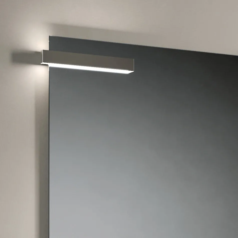 Kompozim Banjoje me Sirtarë, Lavaman, Pasqyrë dhe Dollap Muri - Orione Viadurini