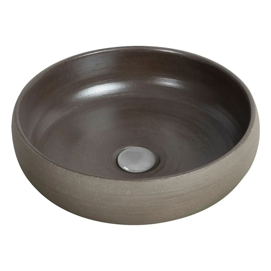 Kompozim banjoje gri me pasqyrë të rrumbullakët dhe aksesorë të ndryshëm - Maryse Viadurini