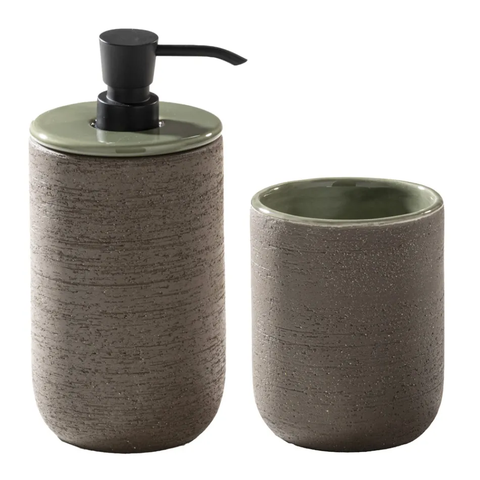 Përbërja e banjës së gjelbër duke përfshirë aksesorët dhe kabinetin e tokës - Georges Viadurini