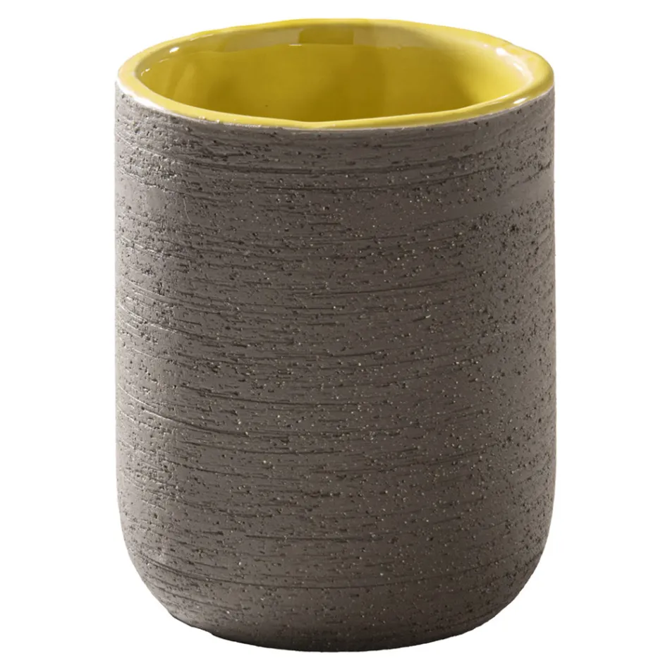 Përbërja e kabinetit të banjës së verdhë me aksesorë të përfshirë - Carolie Viadurini