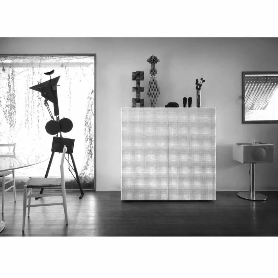 Bufe dizenjoni me 2 modele flora të bardha, të zeza ose floriri Viadurini