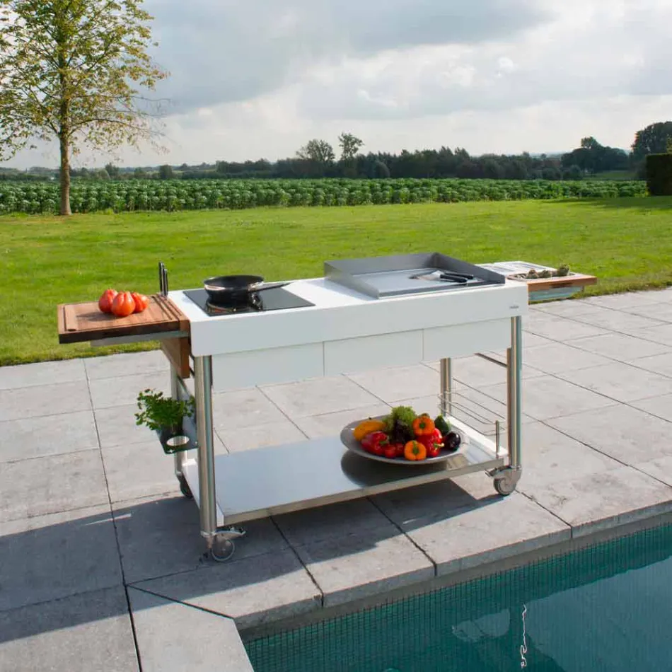 Kuzhina moderne në rrota për kopshtin e jashtëm në dru dhe çelik - Calliope Viadurini