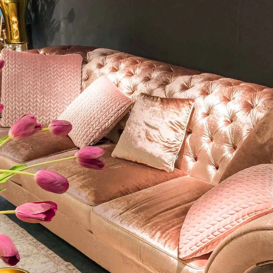 Divan prej liri në pëlhurë të stilit klasik capitonné Baloo Viadurini