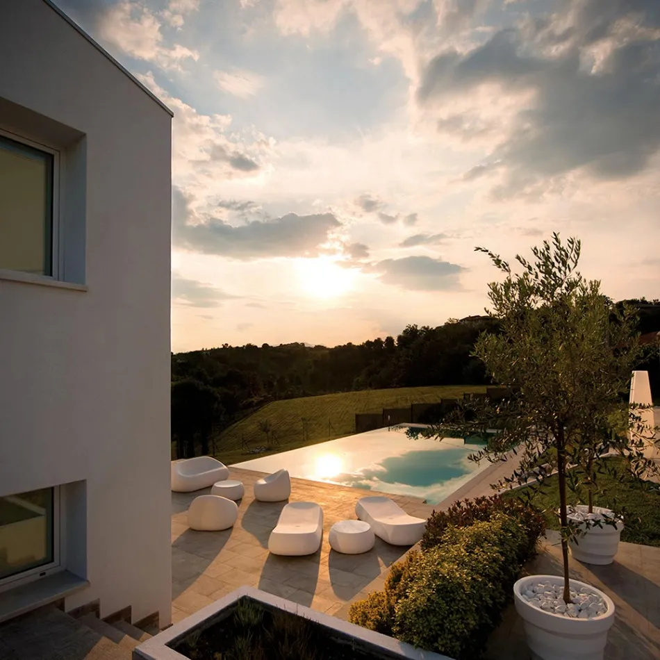 Divan modern në natyrë nga polietileni i dizajnit të prodhuar në Itali - Ervin Viadurini