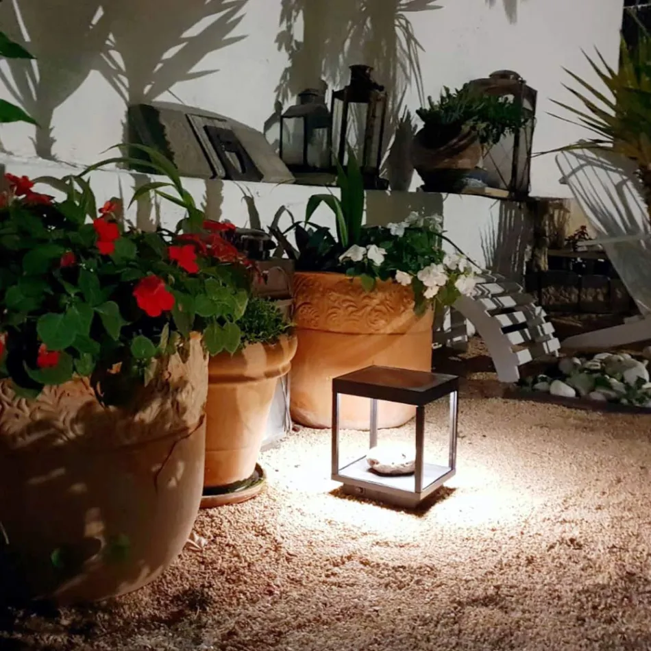 Spotlight portativ Solar Led në alumin e bardhë, të zezë ose korten - Bettina Viadurini