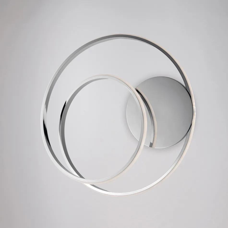 Ndriçim prej qelqi dhe metali i prodhuar në Itali për të krijuar atmosfera elegante – Hubble Viadurini