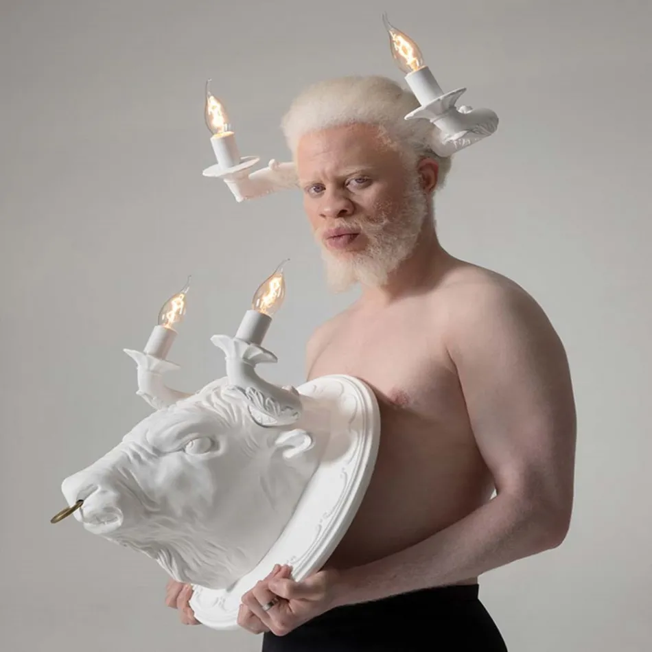 Llambë muri me 2 drita në dizajn qeramike në formë demi - Marrena Viadurini