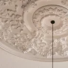 Llamba pezulluese Dizajn Gips i Bardhe dhe Alumini i Zi 1 Kon - Tesera Viadurini