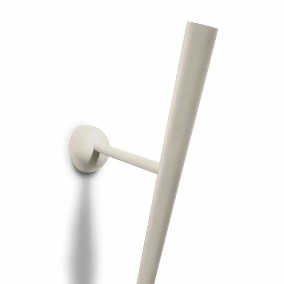 Llambë muri në metal të lyer me LED të integruar të prodhuar në Itali - Froni Viadurini