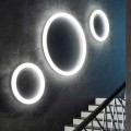 Llambë Muri LED Rrumbullakët Moderne e Prodhuar në Itali në Polietileni - Rrëshqitje Giotto
