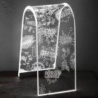 Llambë Tavoline Kristal Akrilik Transparente me Dekorim të Gdhendur - Bertella Viadurini
