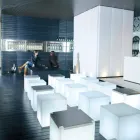 Llamba e tavolinës dhe dyshemesë Slide Kub i bardhë i ndritshëm i prodhuar në Itali Viadurini