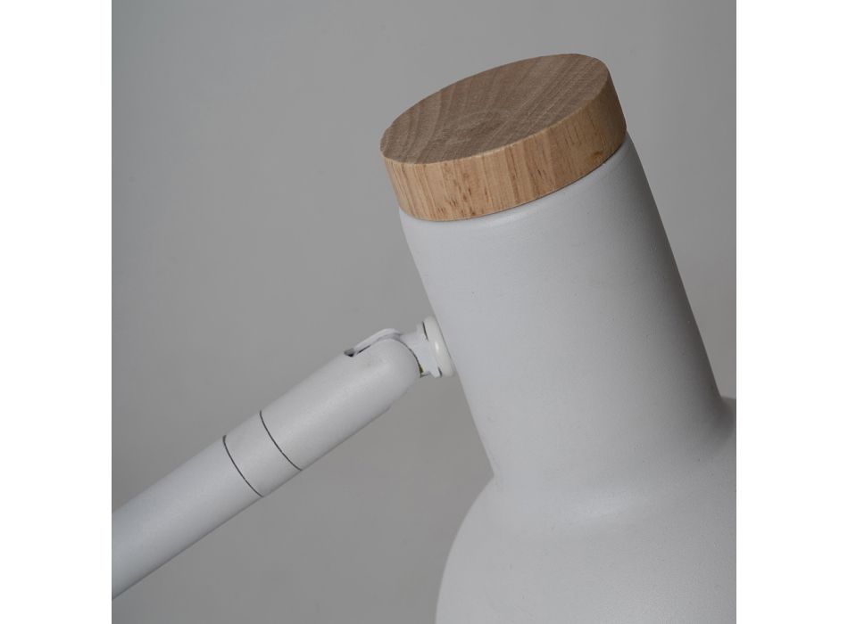 Llambë tavoline në metal të bardhë me detaje druri natyral - Anya Viadurini