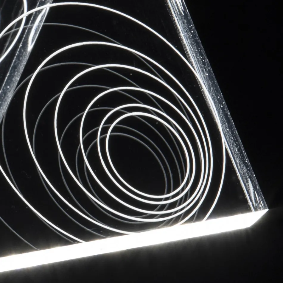 Llambë tavoline Dekor me laser akrilik me palosje Led Kristal - Possett Viadurini