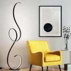 Llambë dyshemeje LED me strukturë metalike të lyer me dizajn Viadurini