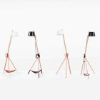 Dizajni llambë dyshemeje në dru ahu dhe metali të llakuar - Avetta Viadurini
