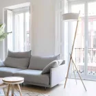 Llambë dyshemeje në dru dhe metal me detaje në lëkure Vegan - Avetta Viadurini