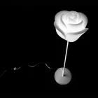 Llambë dyshemeje plastike për dizajnin e luleve për ambiente të jashtme - Dashuria e foshnjës nga Myyour Viadurini