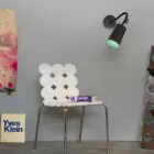 Llambë muri me rrëshirë In-es.artdesign Ngjyrosni një dërrasë të zezë moderne Viadurini