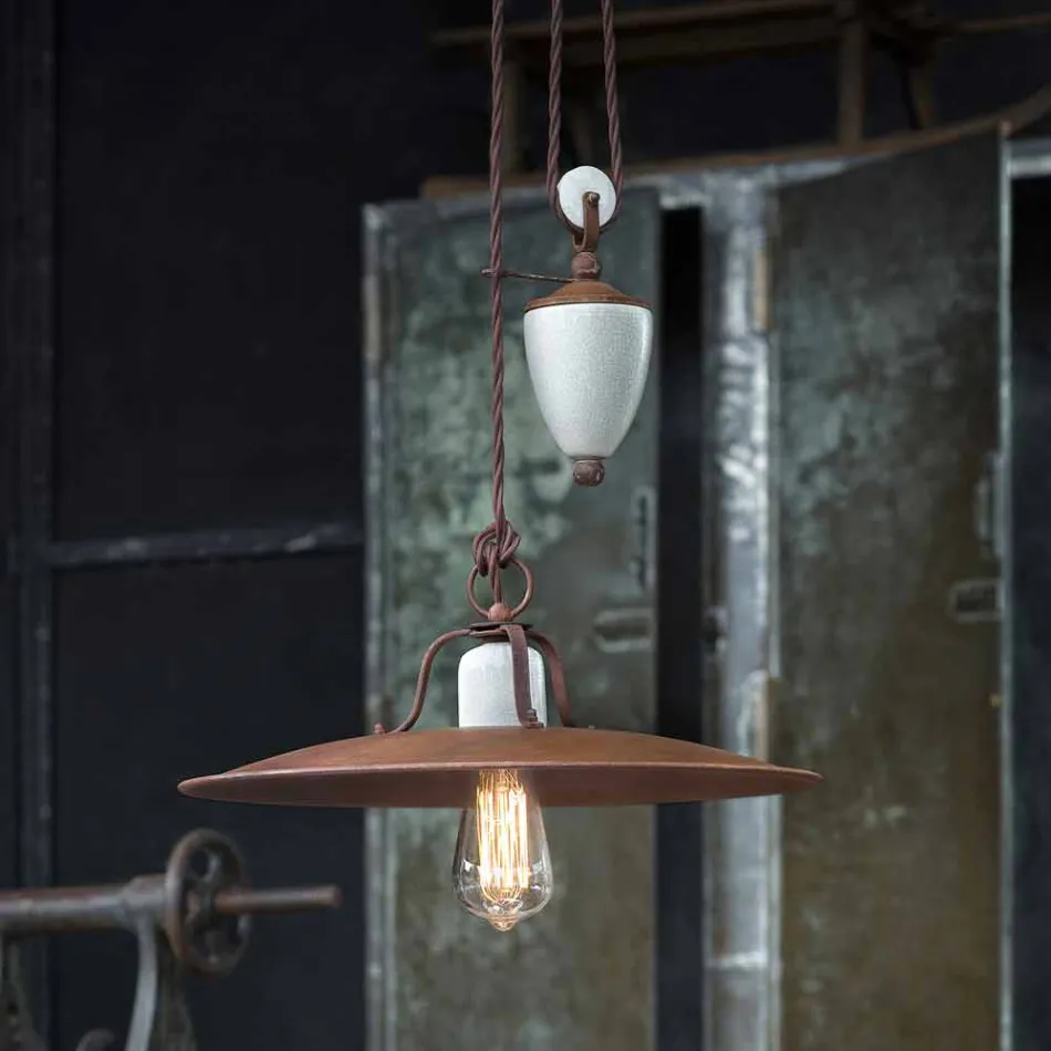 zanat dhe llamba qeramike dhe metali poshtë Kristen Ferroluce Viadurini