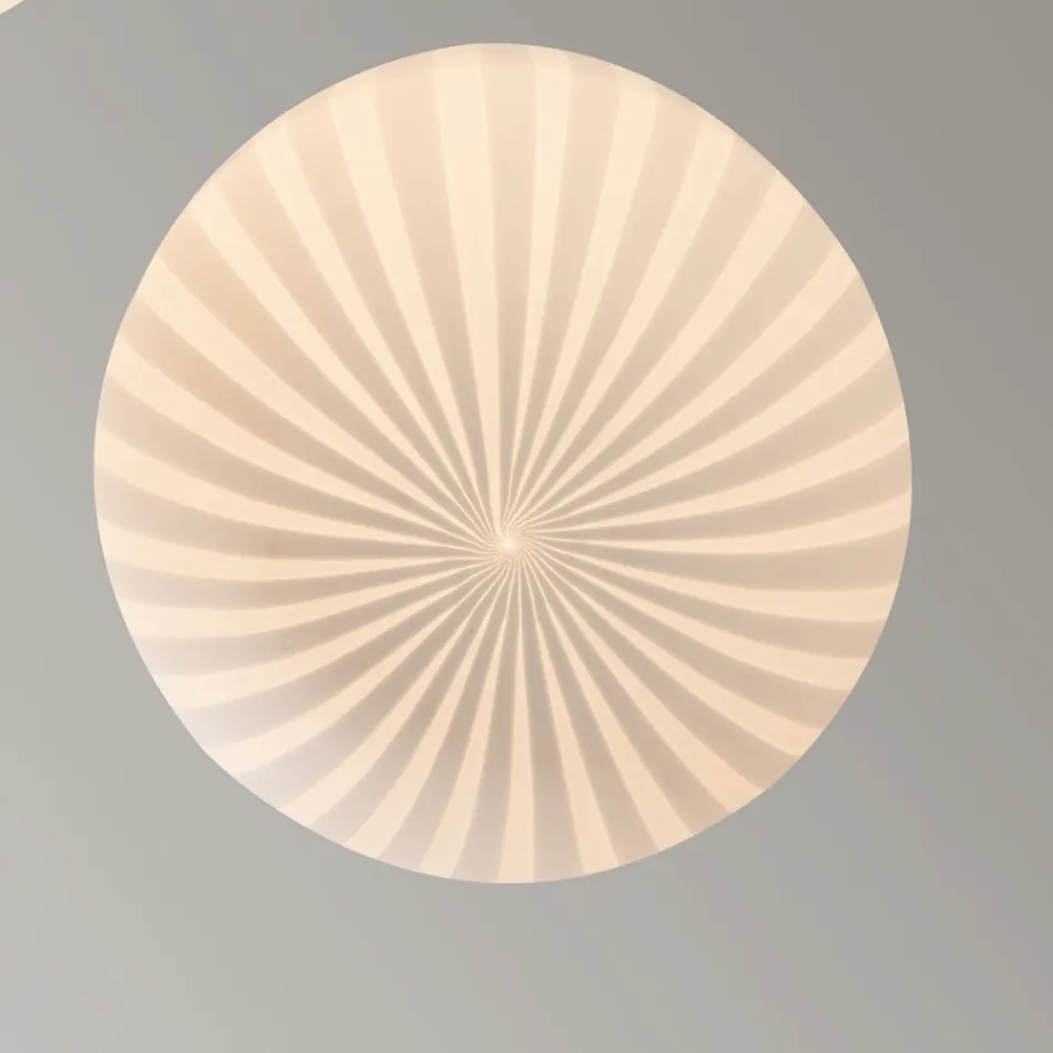 Llambë varëse me dizajn të rrumbullakët në xham filigran të bardhë - Karvan Viadurini