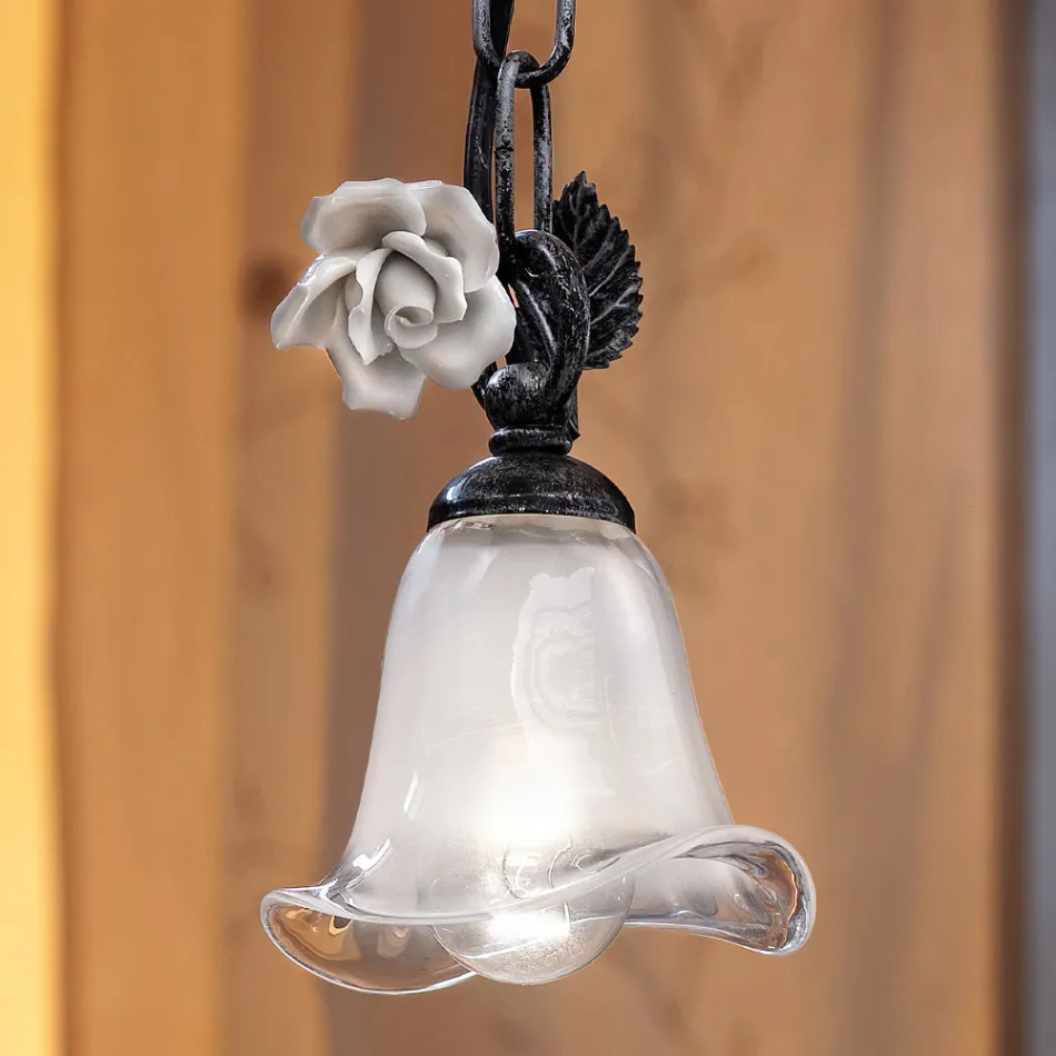 Llambë e varur në Hekur dhe Xham me Trëndafil Dekorimi Qeramik - Siena Viadurini