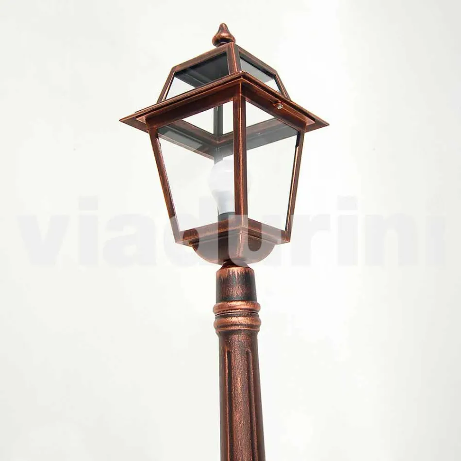 Dritë e ulët rruge për alumin në natyrë të prodhuar në Itali, Kristel Viadurini