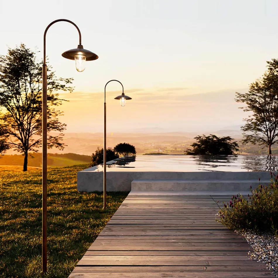 Llambë për natyrë me kornizë tunxhi Prodhuar në Itali - Kërmilli Viadurini