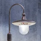 Shtyllë llambash për natyrë në alumin të zi dhe lule të lyera me dorë - Latina Viadurini