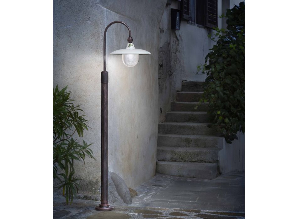 Dizajn i lakuar i postës së llambës së kopshtit në dekorim me dorë prej alumini - Campobasso Viadurini