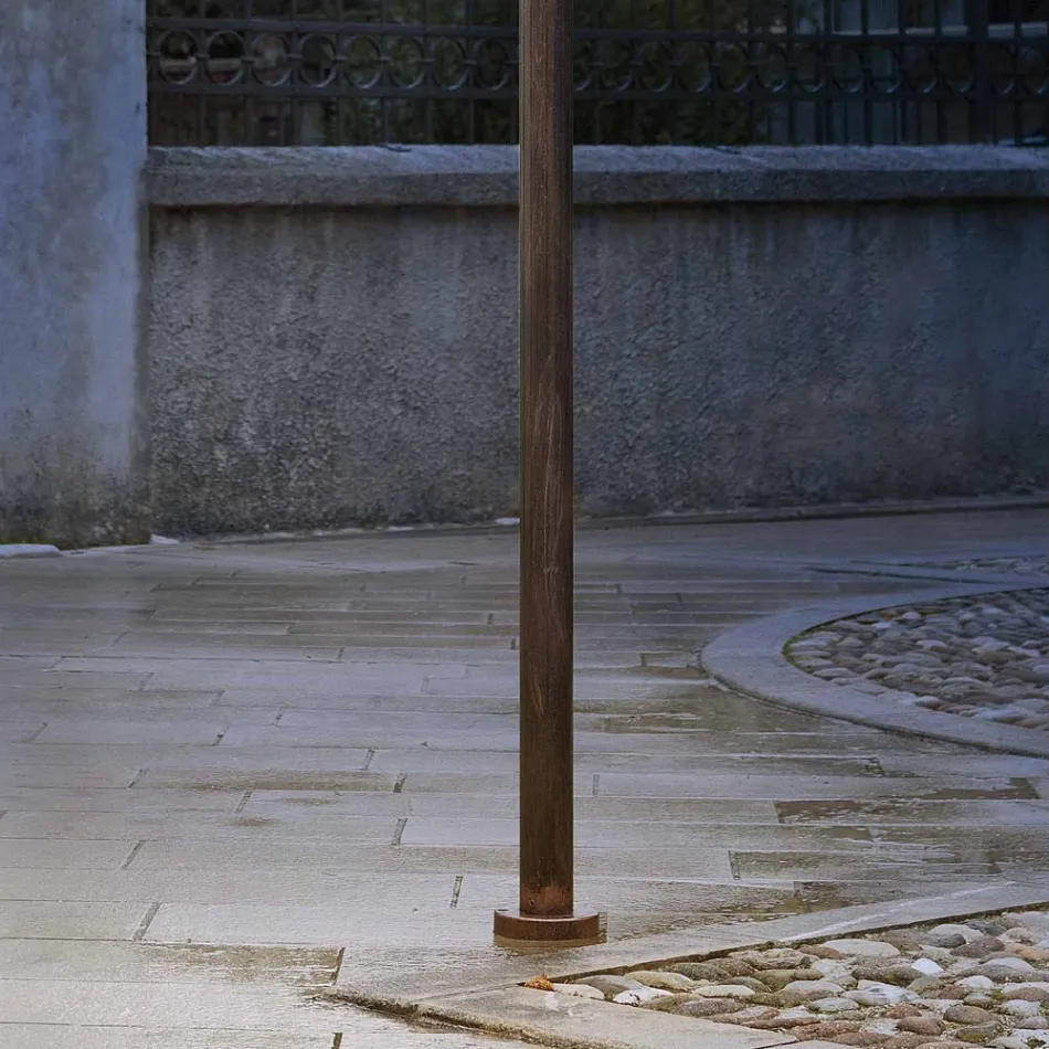 Llambë kopshti prej alumini me dizajn 1 ose 2 ose 3 dritash - Campobasso Viadurini