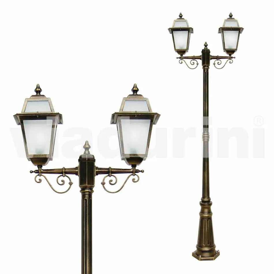 Llambë në natyrë me dy drita në alumini të bëra në Itali, Kristel Viadurini