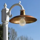 Llambë Vintage në Alumin me Difuzor në Tunxh Prodhuar në Itali - Adela Viadurini