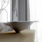 Mbështetje për modelimin modern të larjes në formën e faruglium të gjetheve Viadurini