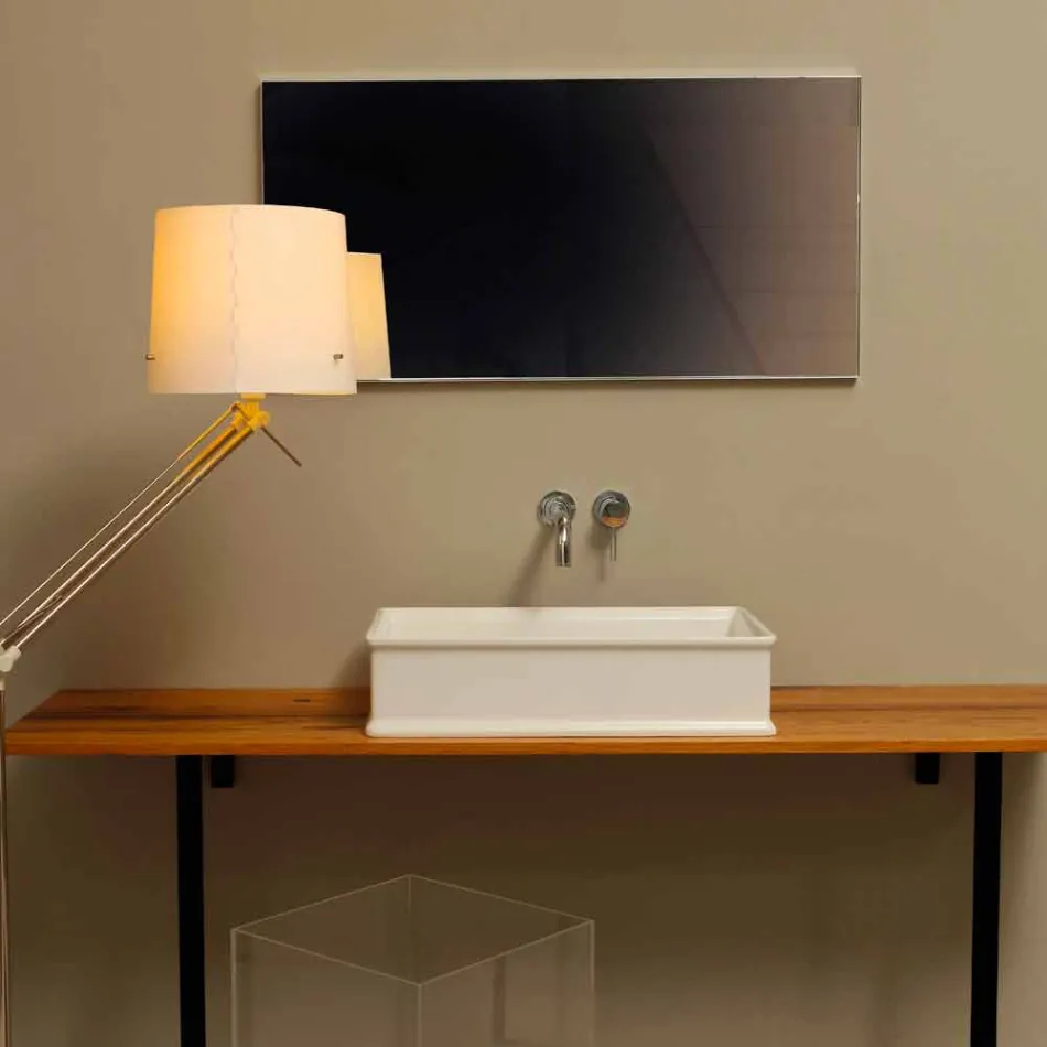 Lavaman countertop me një model qeramik neoklasik të bërë në Itali Debora Viadurini