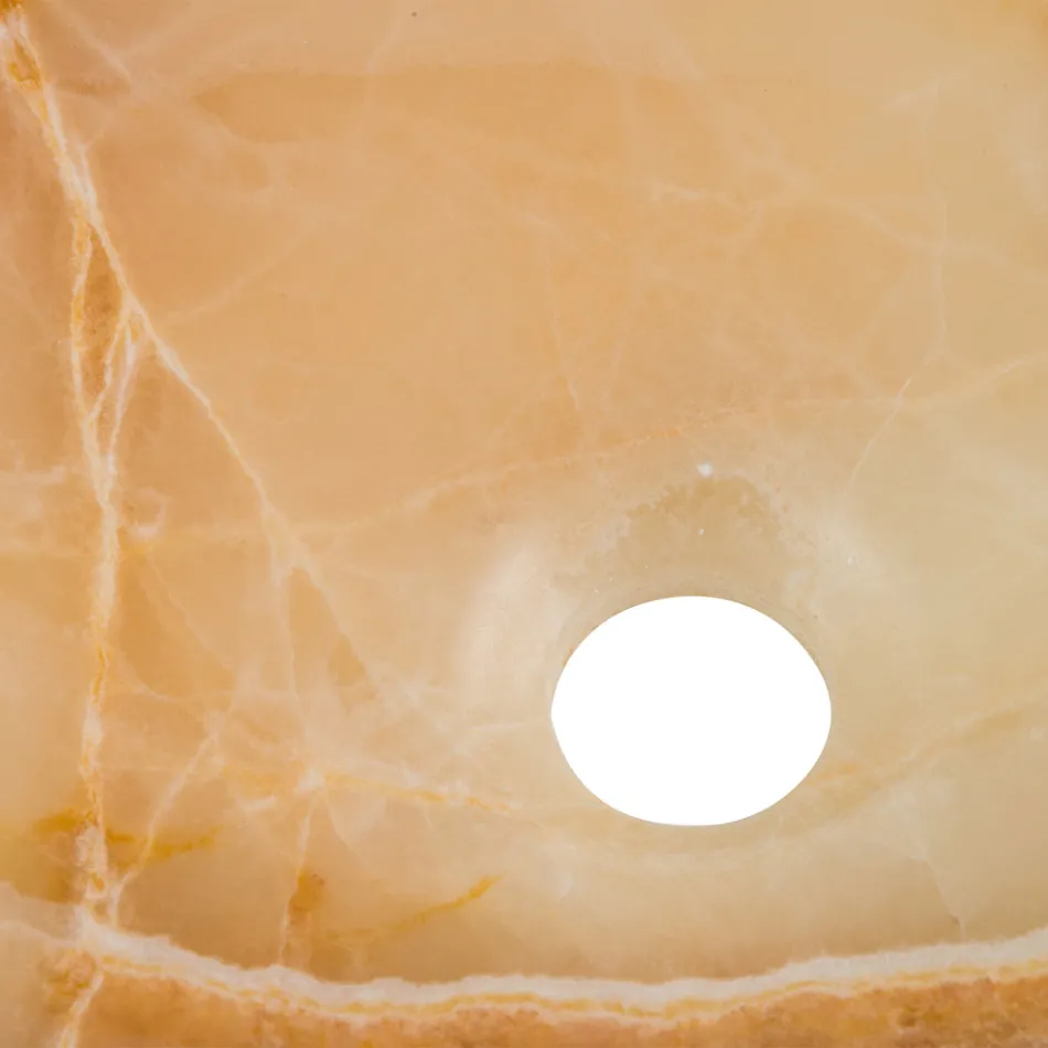 Lavaman banaku i projektuar në gur oniks Lana, i punuar me dorë Viadurini